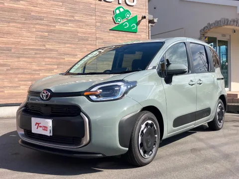 Toyota Sienta