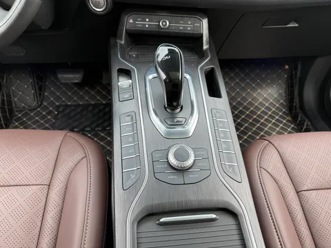 Wey VV6