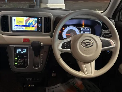 Daihatsu Mira Tocot