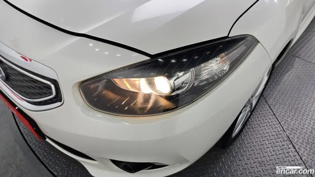Renault SM3