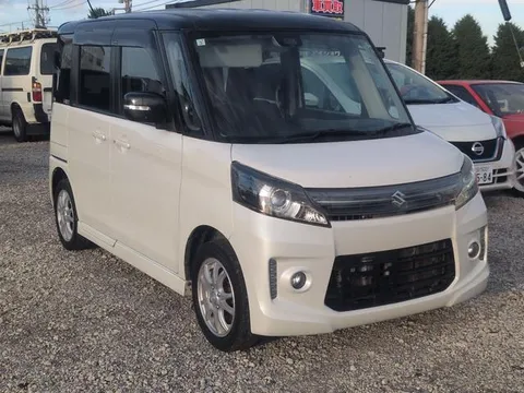 Suzuki Spacia