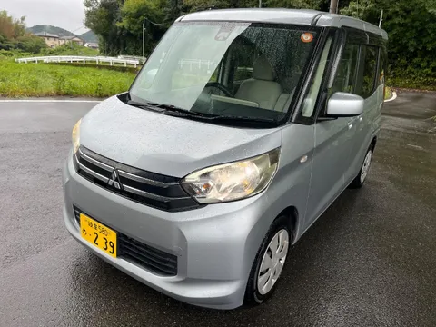 Mitsubishi eK Space