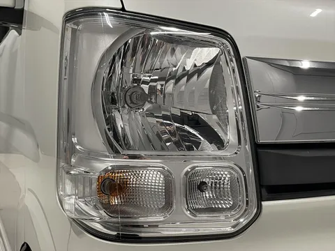 Nissan Clipper Rio