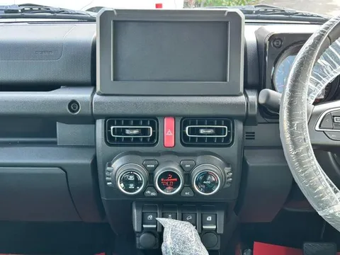 Suzuki Jimny Nomade