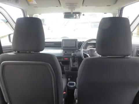Suzuki Spacia Base