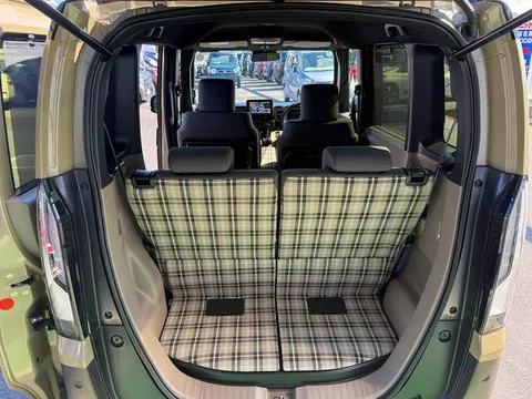 Honda N-BOX Joy