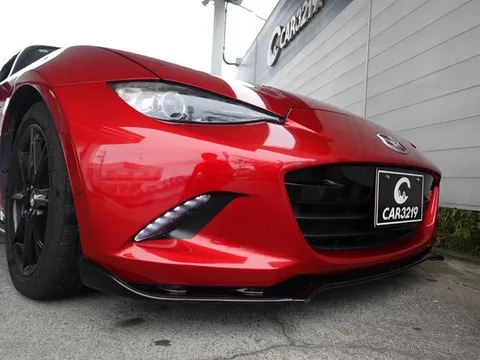 Mazda MX-5 (Roadster)