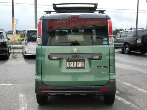 Suzuki Spacia Gear