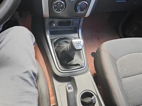 Isuzu Taga