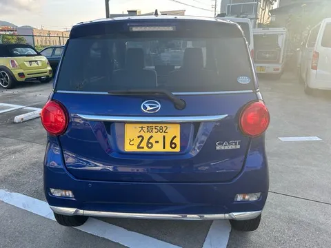 Daihatsu Cast