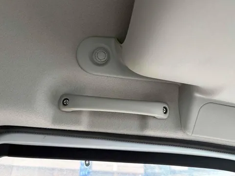 Mitsubishi Minicab Van