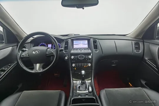 Infiniti QX50