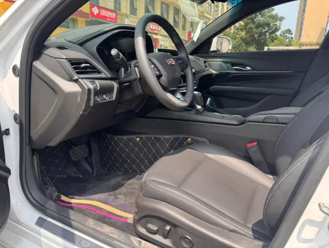Cadillac CT4