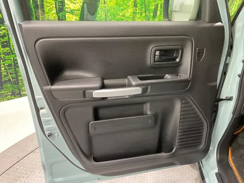Suzuki Spacia Gear