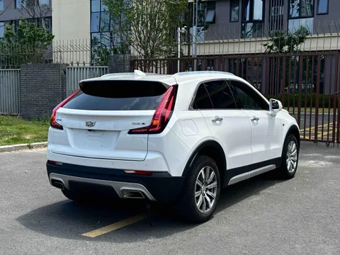 Cadillac XT4
