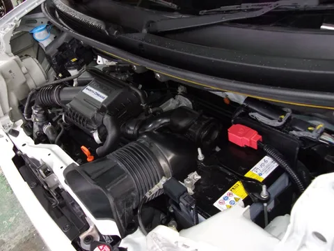 Honda N-BOX Slash