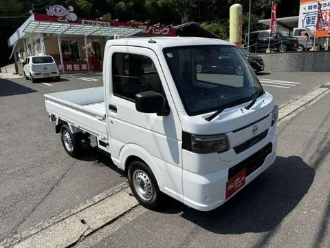 Nissan Clipper Truck