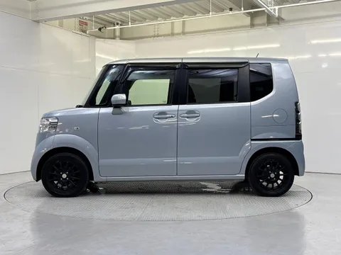 Honda N-BOX Plus