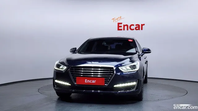 Genesis G90 (EQ900)