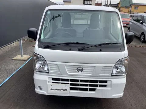 Nissan Clipper Truck
