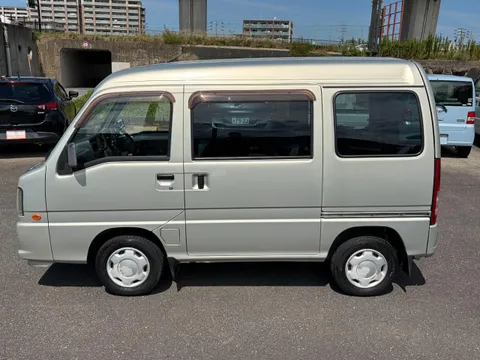 Subaru Sambar Van