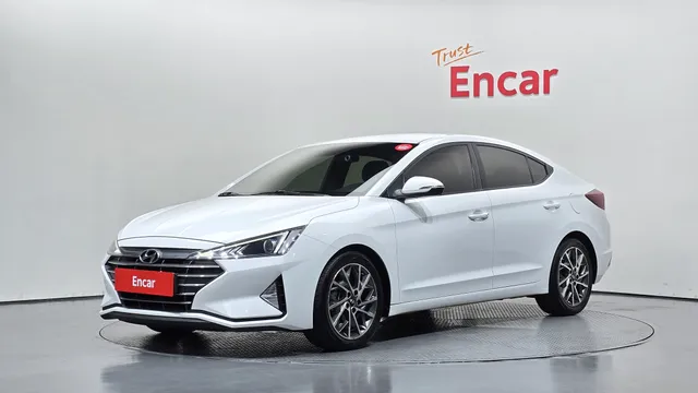 Hyundai Elantra (Avante)