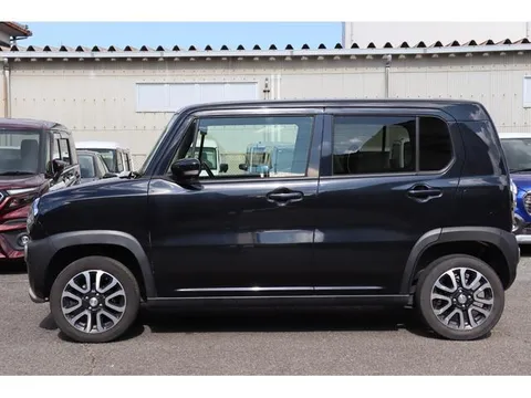Mazda Flair Crossover