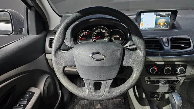 Renault SM3