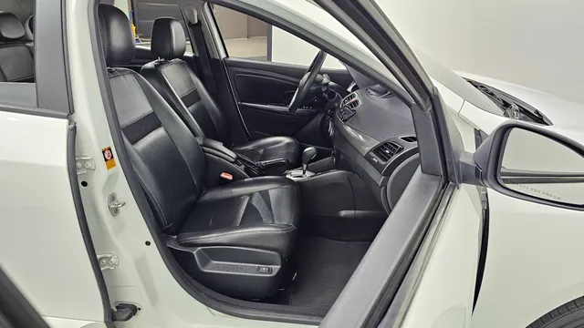 Renault SM3
