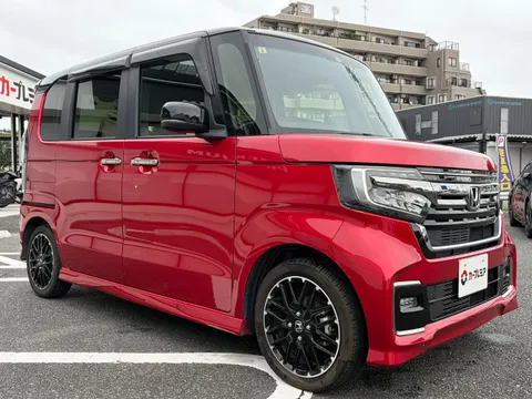 Honda N-BOX Custom