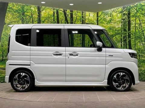 Suzuki Spacia Custom