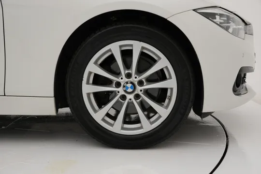BMW BMW