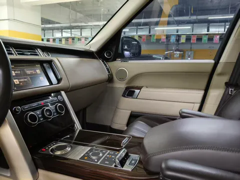 Land Rover