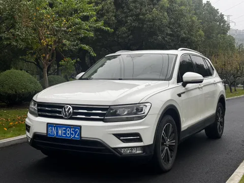Volkswagen Tiguan L