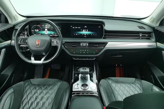 Hongqi HS5