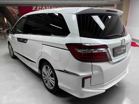 Honda Elysion