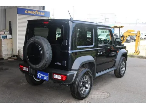 Suzuki Jimny Sierra