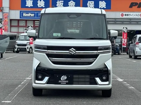 Suzuki Spacia Custom
