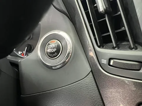 Infiniti Q50L