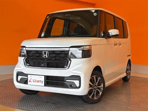 Honda N-BOX Custom
