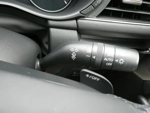 Mazda MAZDA3 Sedan