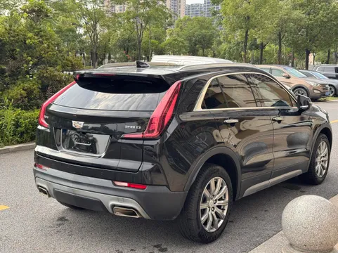 Cadillac XT4