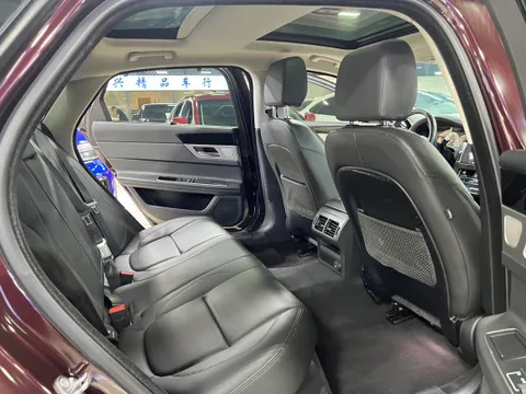 Jaguar XFL