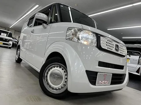 Honda N-BOX Slash