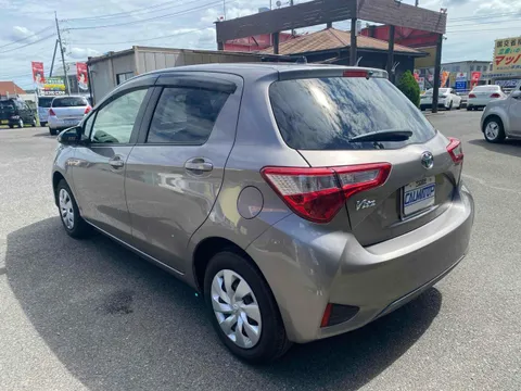 Toyota Yaris (Vitz)