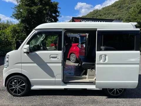 Nissan Clipper Rio