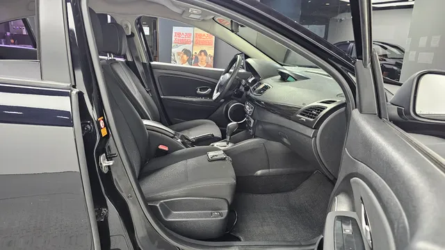 Renault SM3