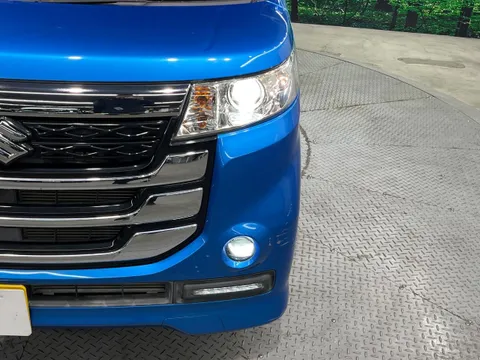 Suzuki Spacia Custom Z