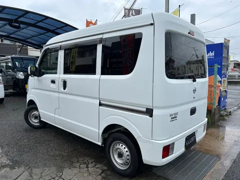 Nissan Clipper