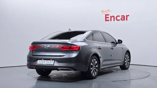 Renault Talisman (SM6)